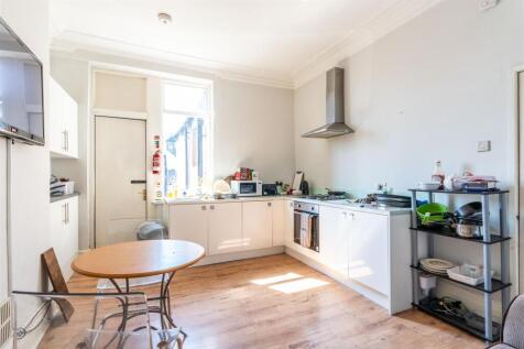 Communal Kitchen