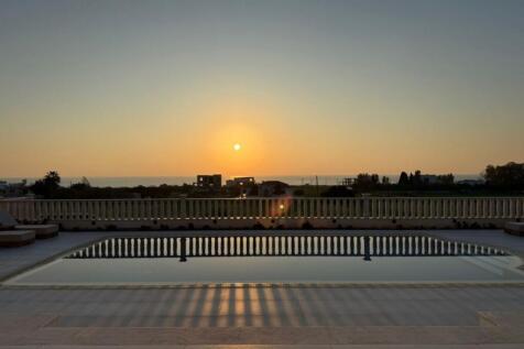Property Image 100