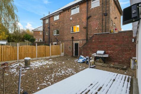 28BeaumontCres-02.jpg