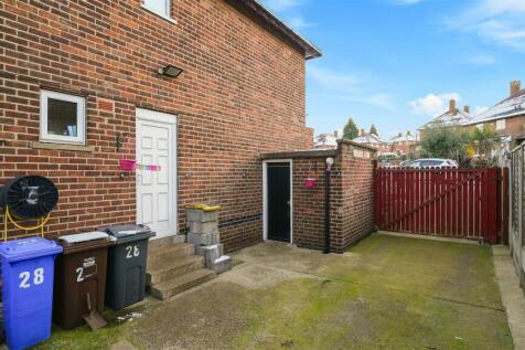 28BeaumontCres-04.jpg