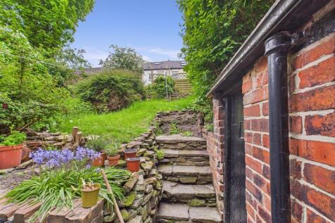 CAM05207G0-PR0029-STILL017.jpg