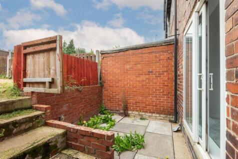 48 Hopedale Road-5.jpg