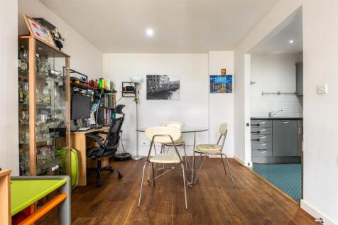 Apt 51 Anchor Point-4.jpg