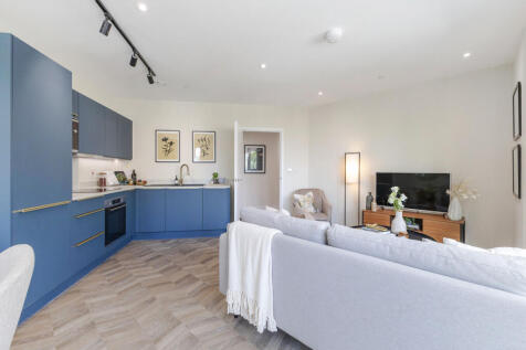 90846_Show-Apartment  (3)_low.jpg