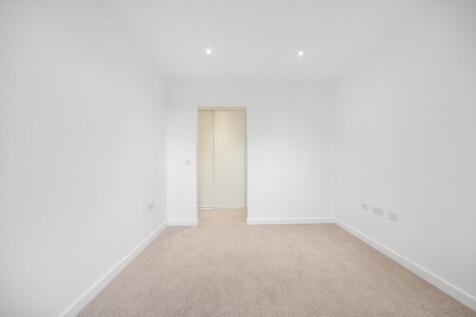 Dockley Apartments 1 bed (2).jpg