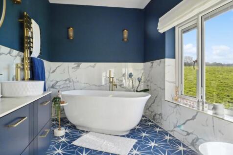 Bedroom One En-suite