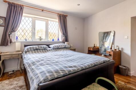 Ground Floor Bedroom/Reception Room