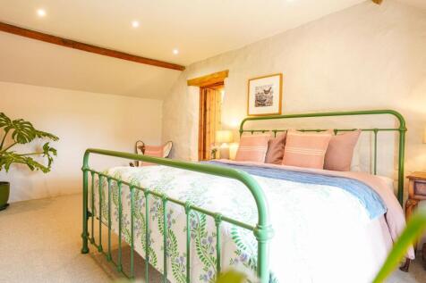 Master Bedroom: