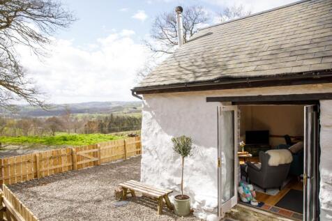 Detached Barn Conversion