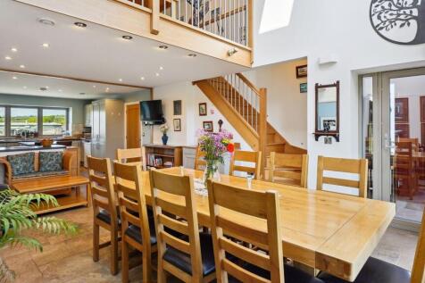 Open plan Dining/Living Area