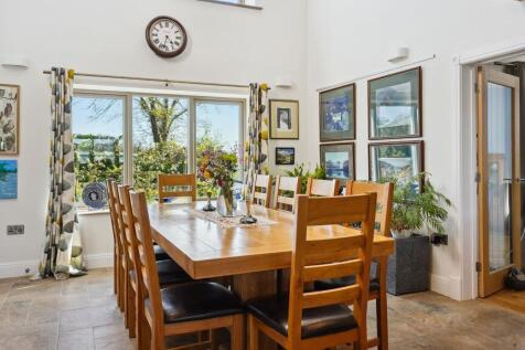 Open plan Dining/Living Area
