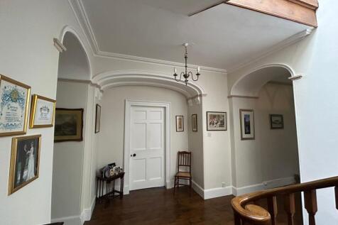 C. House (hallway)