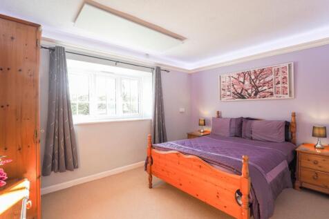 Cherry bedroom