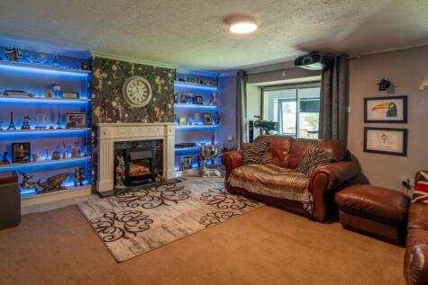 Farmhouse Lounge