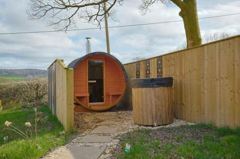 *HOLIDAY LET ¿ ROSELEA LUXURY POD LODGE*