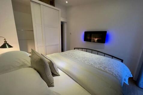 Guesthouse bedroom