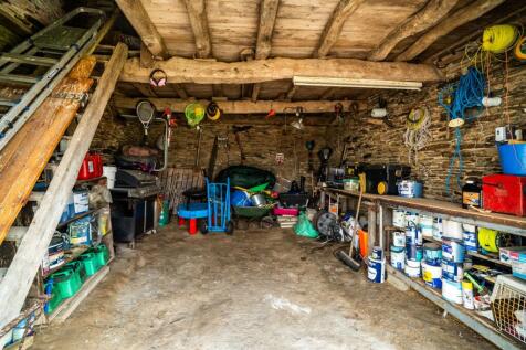Equestrian Facilities &amp; Land