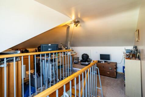 Landing/Study Area