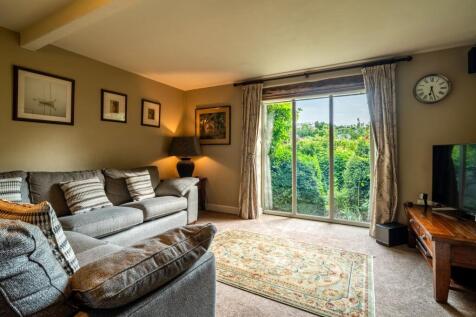 Reception Room One (Living Room)