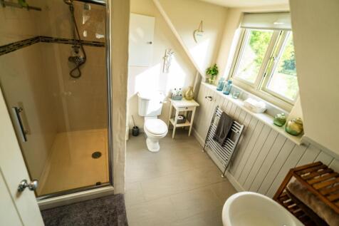 Bedroom Two En-Suite