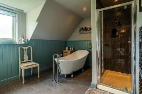 Bedroom One En-Suite
