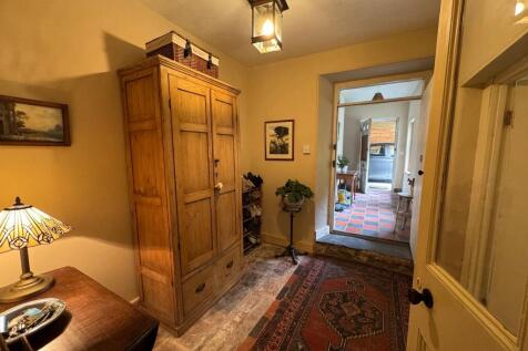 Entrance Porch