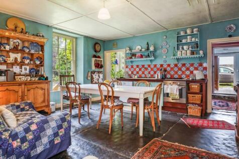 Kitchen / Breakfast Room
