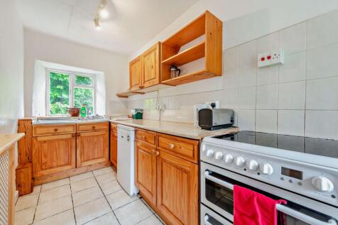 Property Image 100