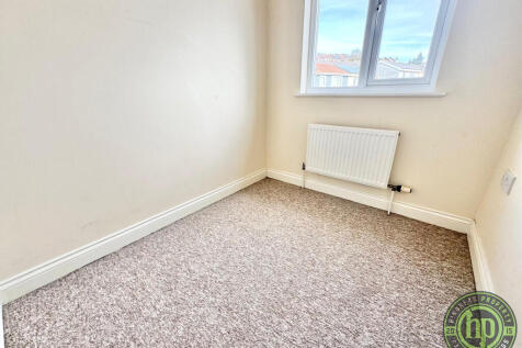 IMG-20251023-WA00...