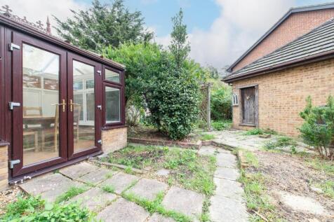 Rear &amp; Side Garden
