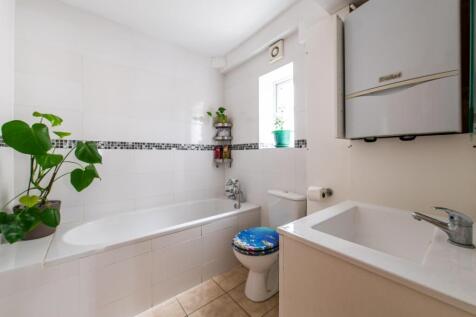 Ground floor Bathroom
