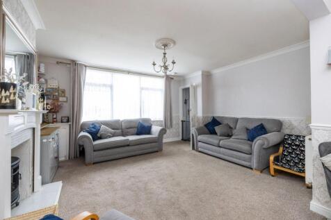 Living  / Dining Room