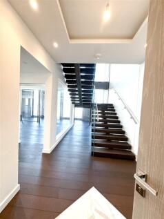 2 Stories - Big Penthouse