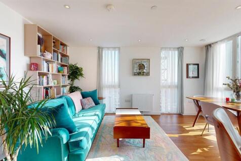 shinning living room for Sale - Discovery Tower - 