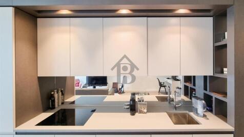 Kitchen 1.1.jpg