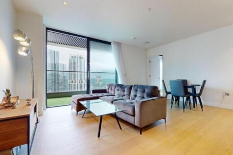 spacious living room for rent &#64; Wardian