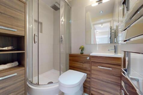 New bathrom - - Spacious house for Sale - E6