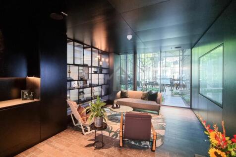 Bossiness Lounge