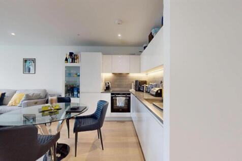 dining room at Royal Crest Avenue For Sale with Ba