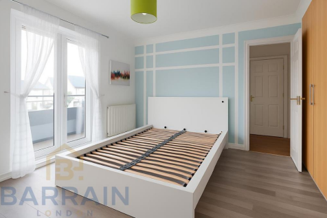 super bright bedroom at Wesley Avenue, E16 for Sal