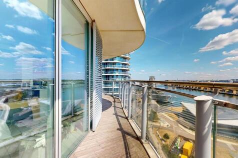 River view Property for sale at Royal Docks, by ba