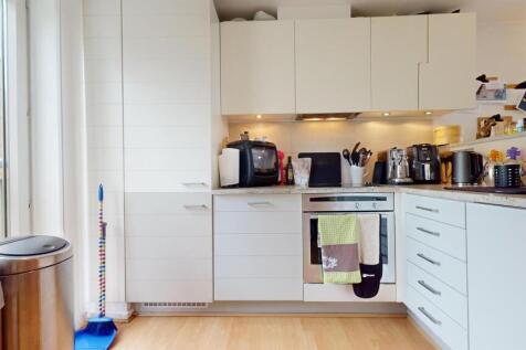 seacon tower kitchen.jpg