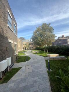 New Home, Plaistow E13, For Sale By Barrain London