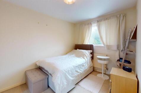 3 Bedroom House For Sale, Custom House, E16, By Ba
