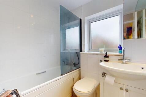 3 Bedroom House For Sale, Custom House, E16, By Ba