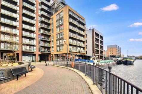 Property For Sale at Isle of Dogs, E14 By Barrain