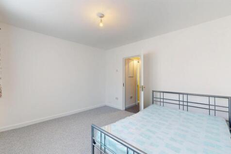 Third bedroom for sale at E16 by Barrain London Es