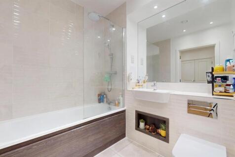 1 Bedroom For Sale, Beckton, E6, By Barrain London