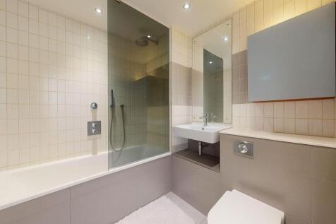 Property for sale at Royal Docks, by barrain londo