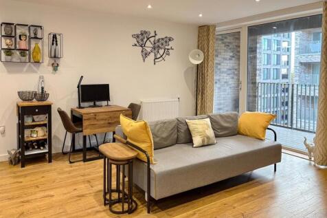 1 Bedroom, New Building, E6 For Sale by Barrain Lo